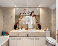 Rynek wtórny - apartment - Marbella - Nueva Andalucía