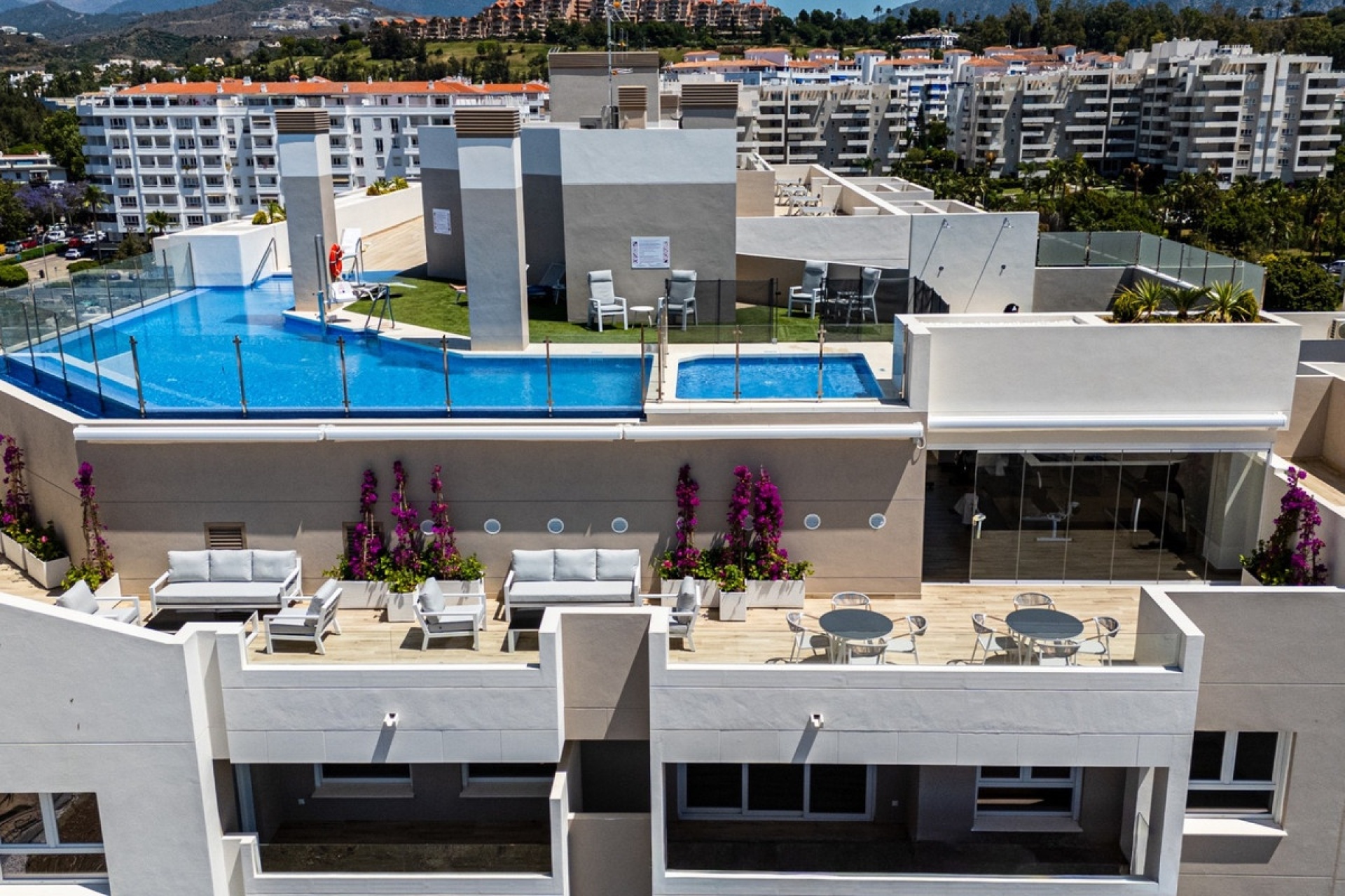 Rynek wtórny - apartment - Marbella - Nueva Andalucía