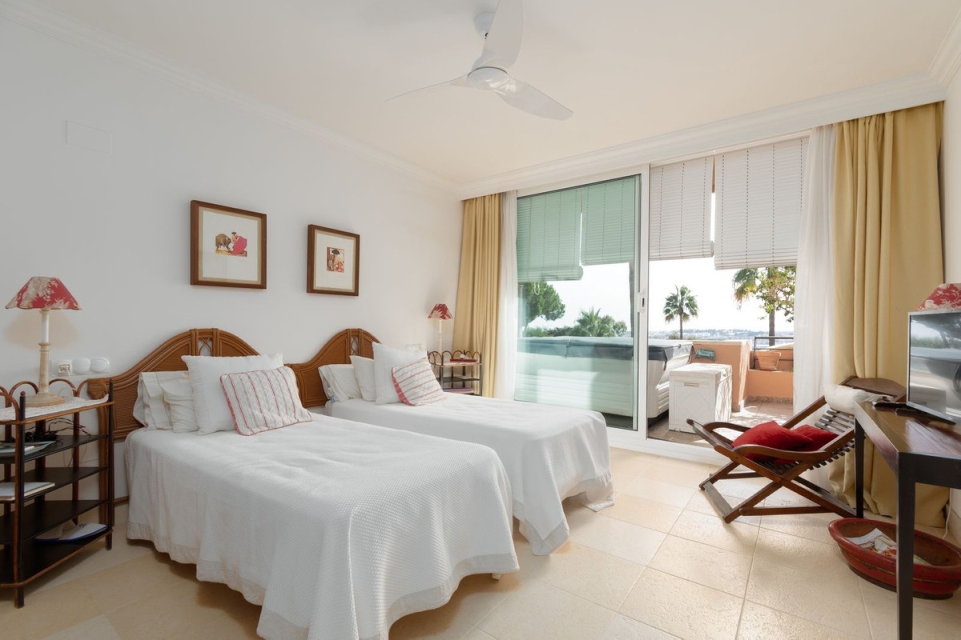 Rynek wtórny - apartment - Marbella - Nueva Andalucía