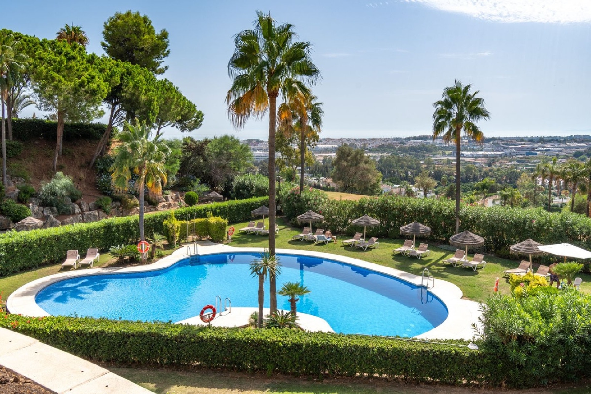 Rynek wtórny - apartment - Marbella - Nueva Andalucía