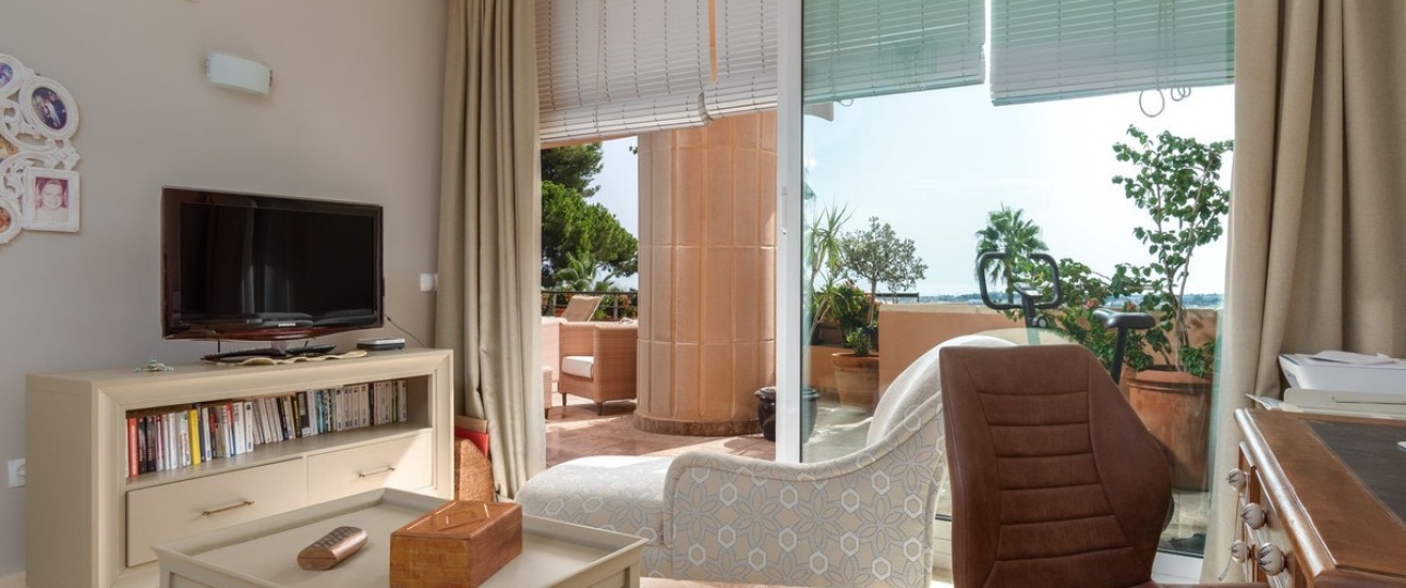 Rynek wtórny - apartment - Marbella - Nueva Andalucía