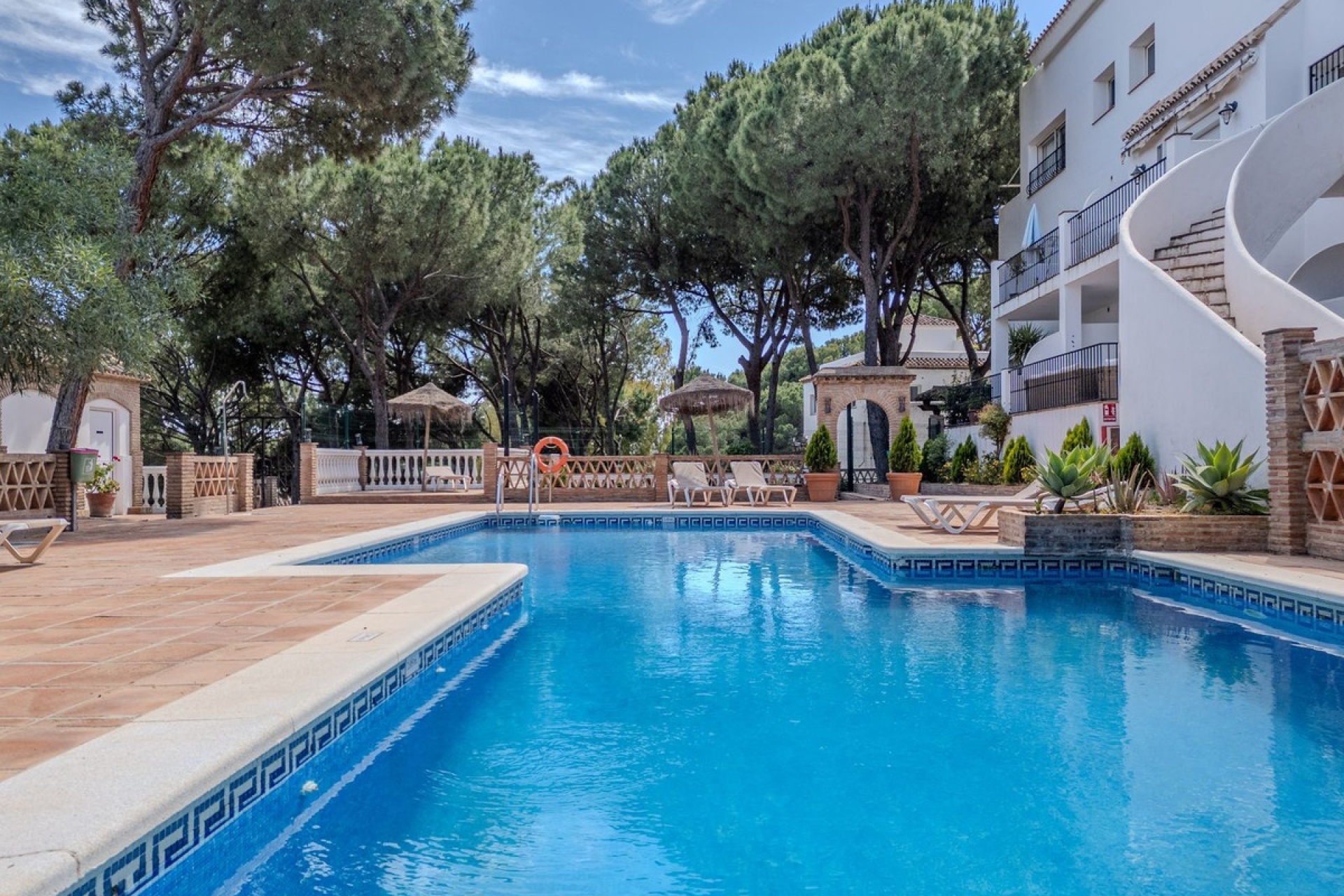 Rynek wtórny - apartment - Marbella - Nueva Andalucía
