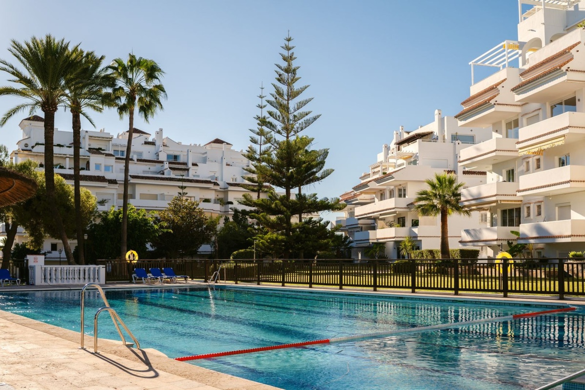 Rynek wtórny - apartment - Marbella - Nueva Andalucía