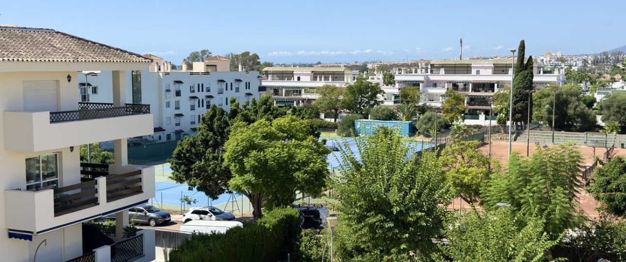 Rynek wtórny - apartment - Marbella - Nueva Andalucía