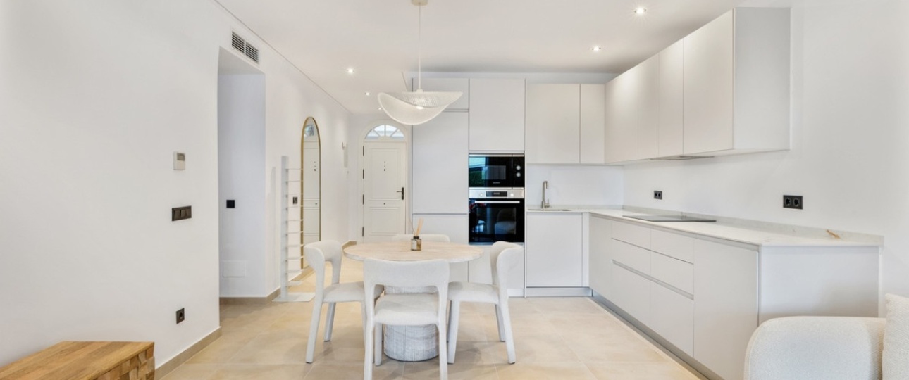 Rynek wtórny - apartment - Marbella - Nueva Andalucía