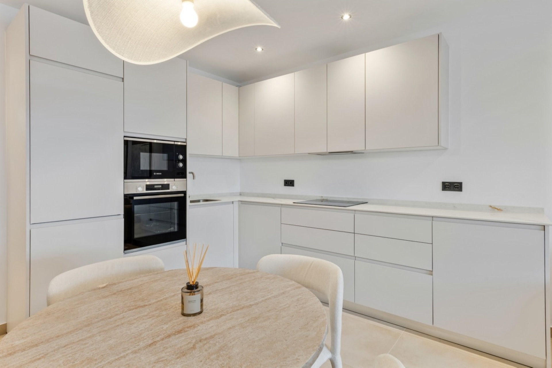 Rynek wtórny - apartment - Marbella - Nueva Andalucía