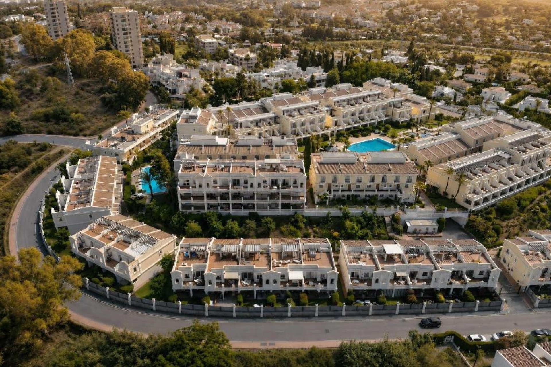 Rynek wtórny - apartment - Marbella - Nueva Andalucía