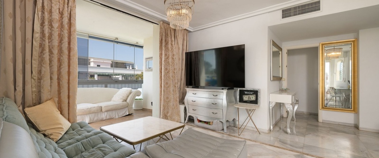 Rynek wtórny - apartment - Marbella - Nueva Andalucía