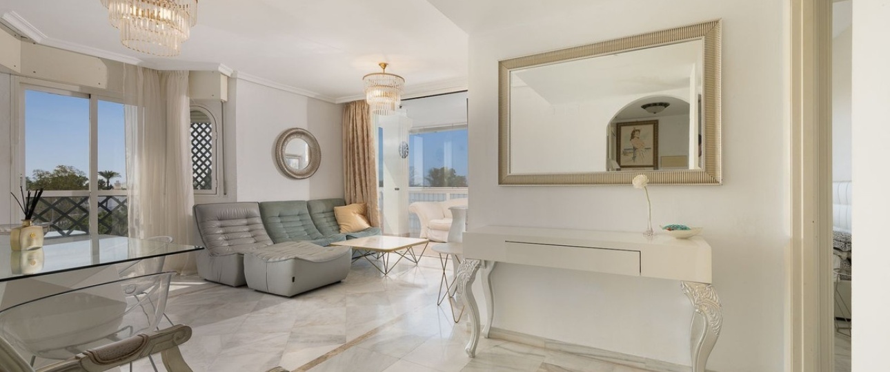 Rynek wtórny - apartment - Marbella - Nueva Andalucía