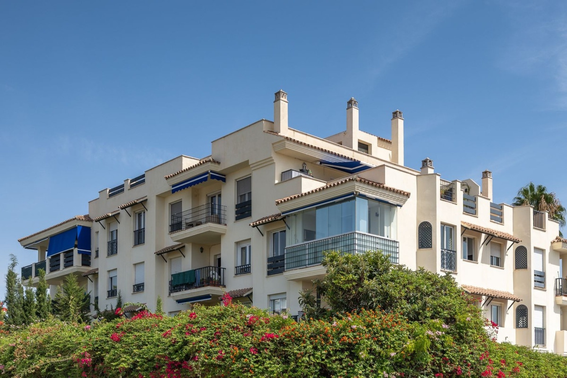 Rynek wtórny - apartment - Marbella - Nueva Andalucía