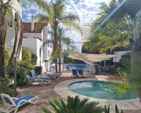 Rynek wtórny - apartment - Marbella - Nueva Andalucía