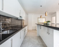 Rynek wtórny - apartment - Marbella - Nueva Andalucía