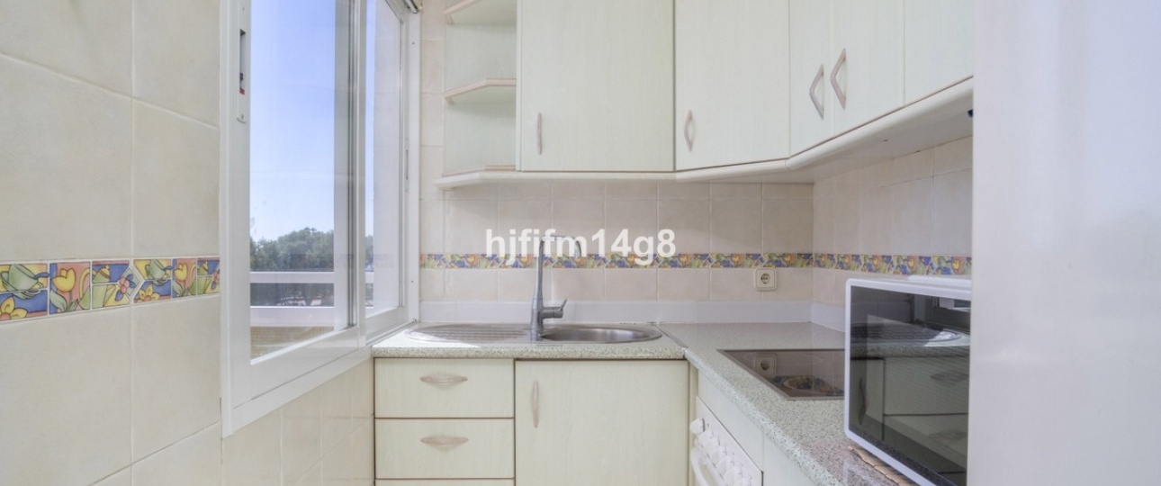 Rynek wtórny - apartment - Marbella - Nueva Andalucía