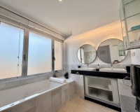 Rynek wtórny - apartment - Marbella - Nueva Andalucía