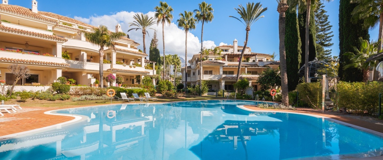 Rynek wtórny - apartment - Marbella - Nueva Andalucía