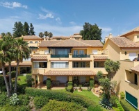 Rynek wtórny - apartment - Marbella - Nueva Andalucía