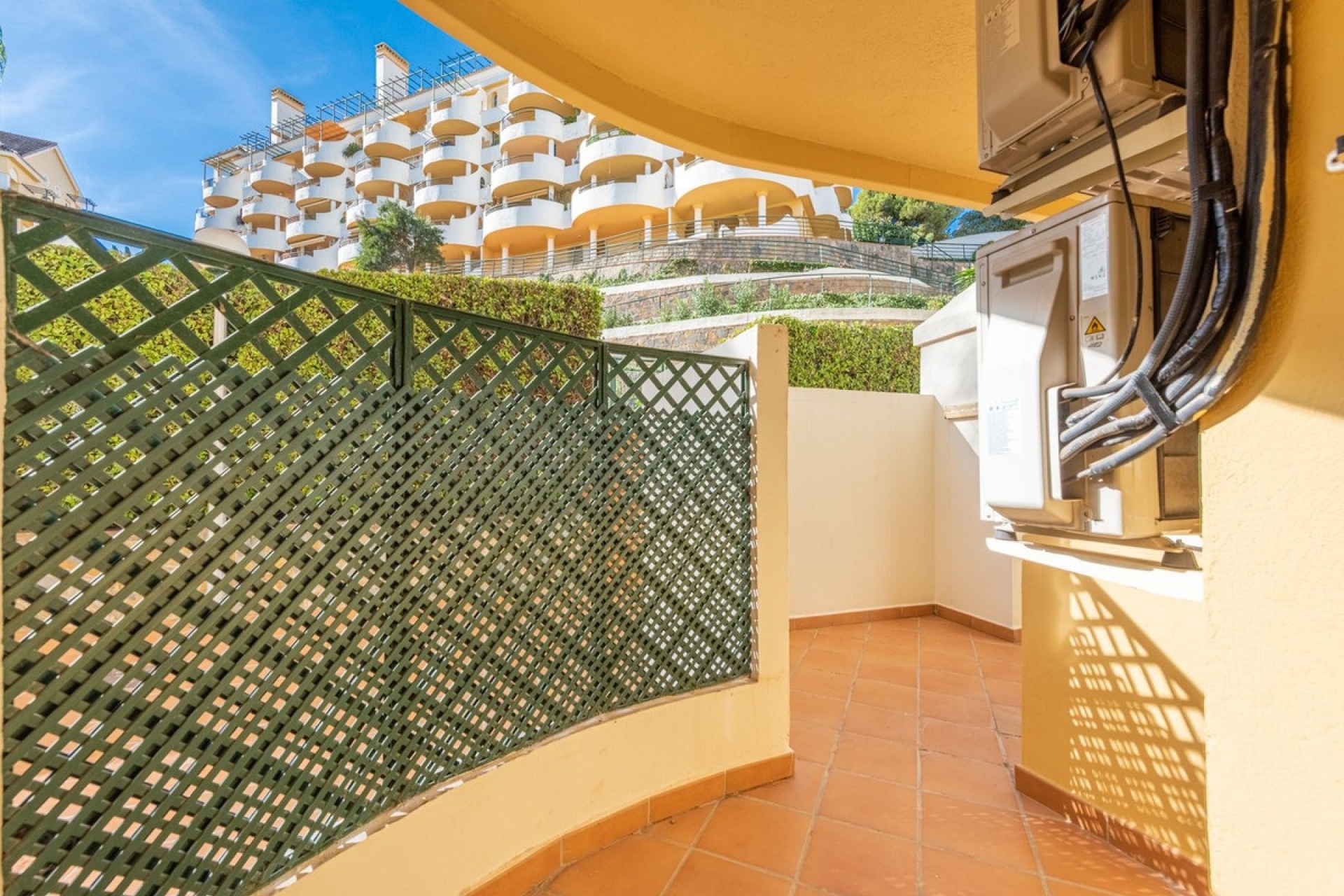 Rynek wtórny - apartment - Marbella - Nueva Andalucía