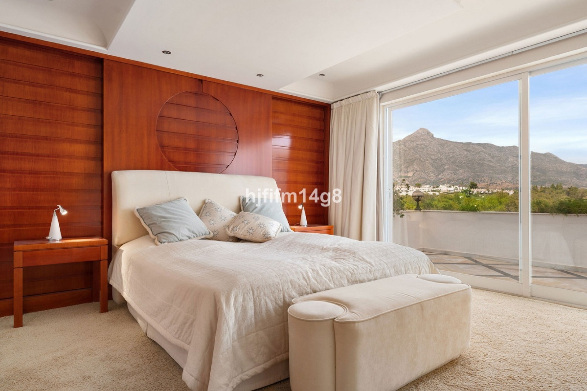 Rynek wtórny - apartment - Marbella - Nueva Andalucía