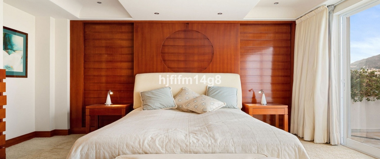 Rynek wtórny - apartment - Marbella - Nueva Andalucía