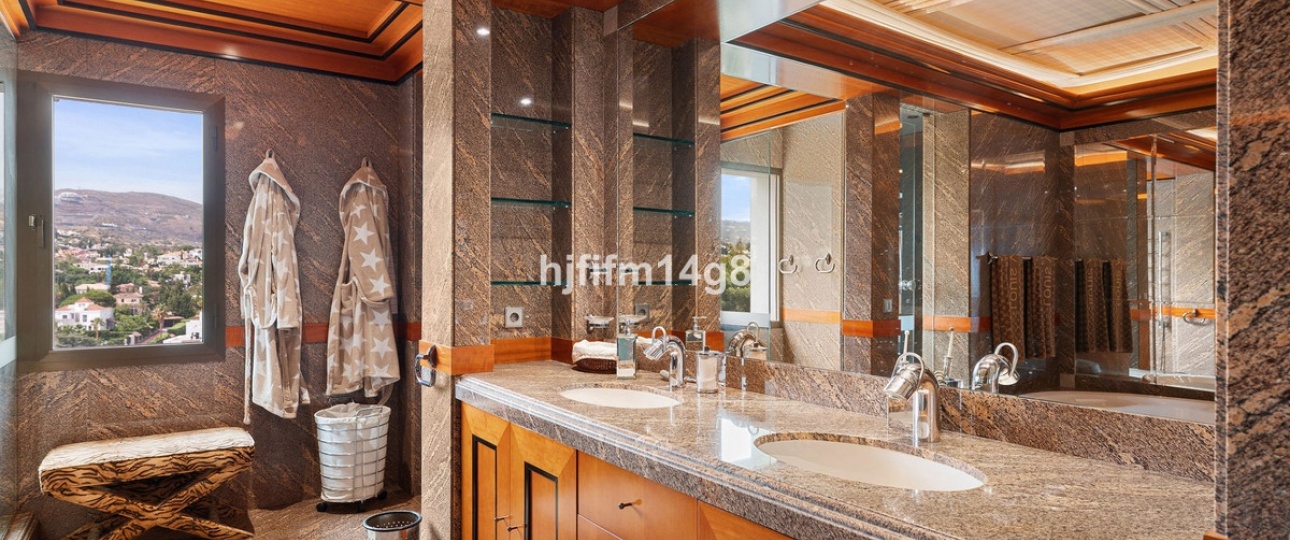 Rynek wtórny - apartment - Marbella - Nueva Andalucía