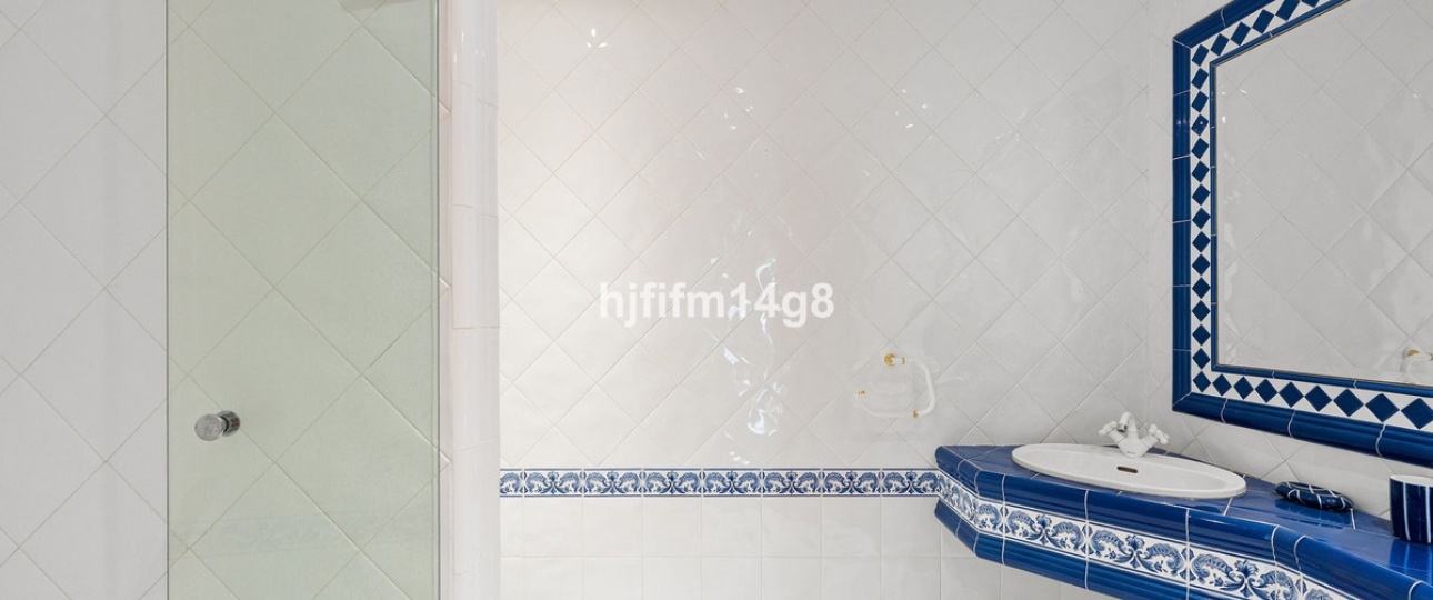 Rynek wtórny - apartment - Marbella - Nueva Andalucía