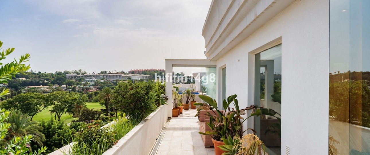 Rynek wtórny - apartment - Marbella - Nueva Andalucía
