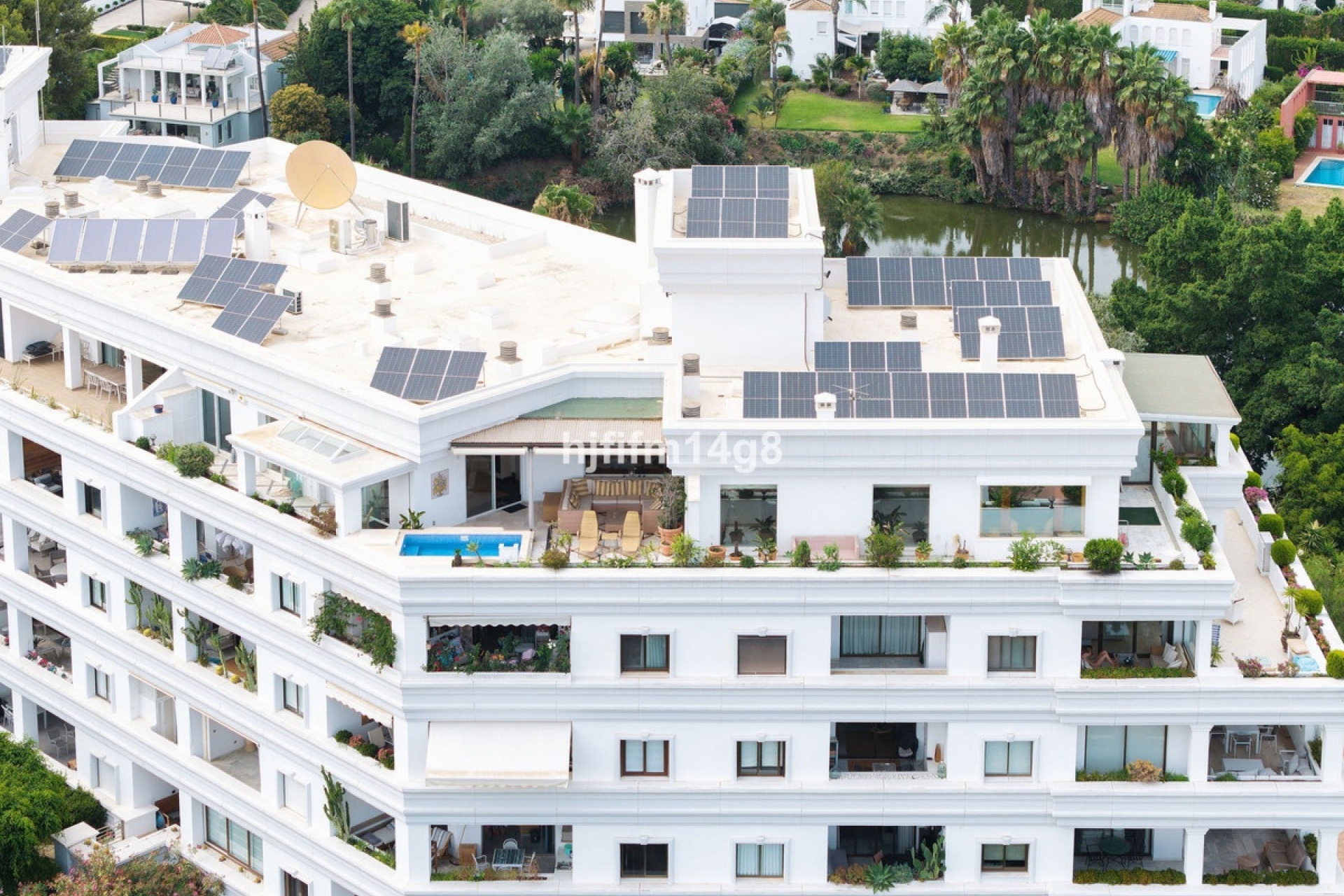 Rynek wtórny - apartment - Marbella - Nueva Andalucía