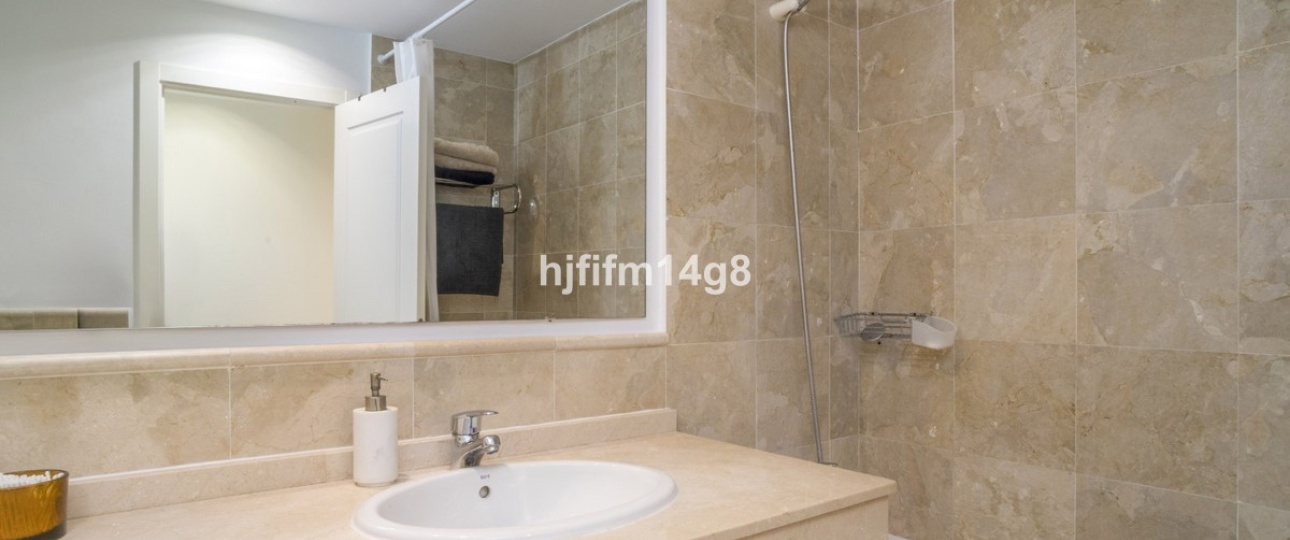 Rynek wtórny - apartment - Marbella - Nueva Andalucía