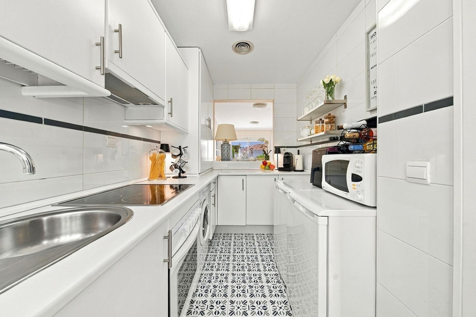 Rynek wtórny - apartment - Marbella - Nueva Andalucía