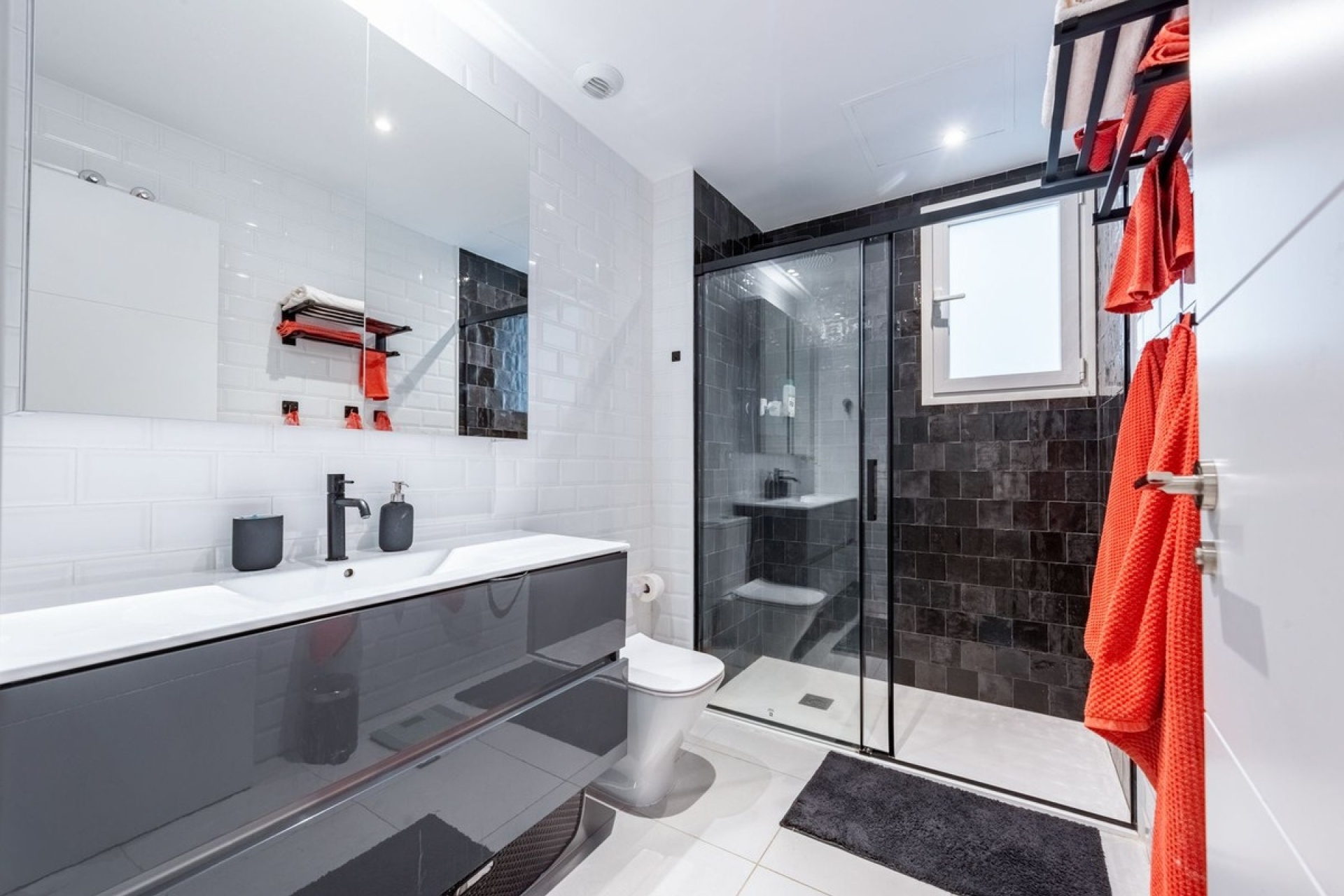 Rynek wtórny - apartment - Marbella - Nueva Andalucía