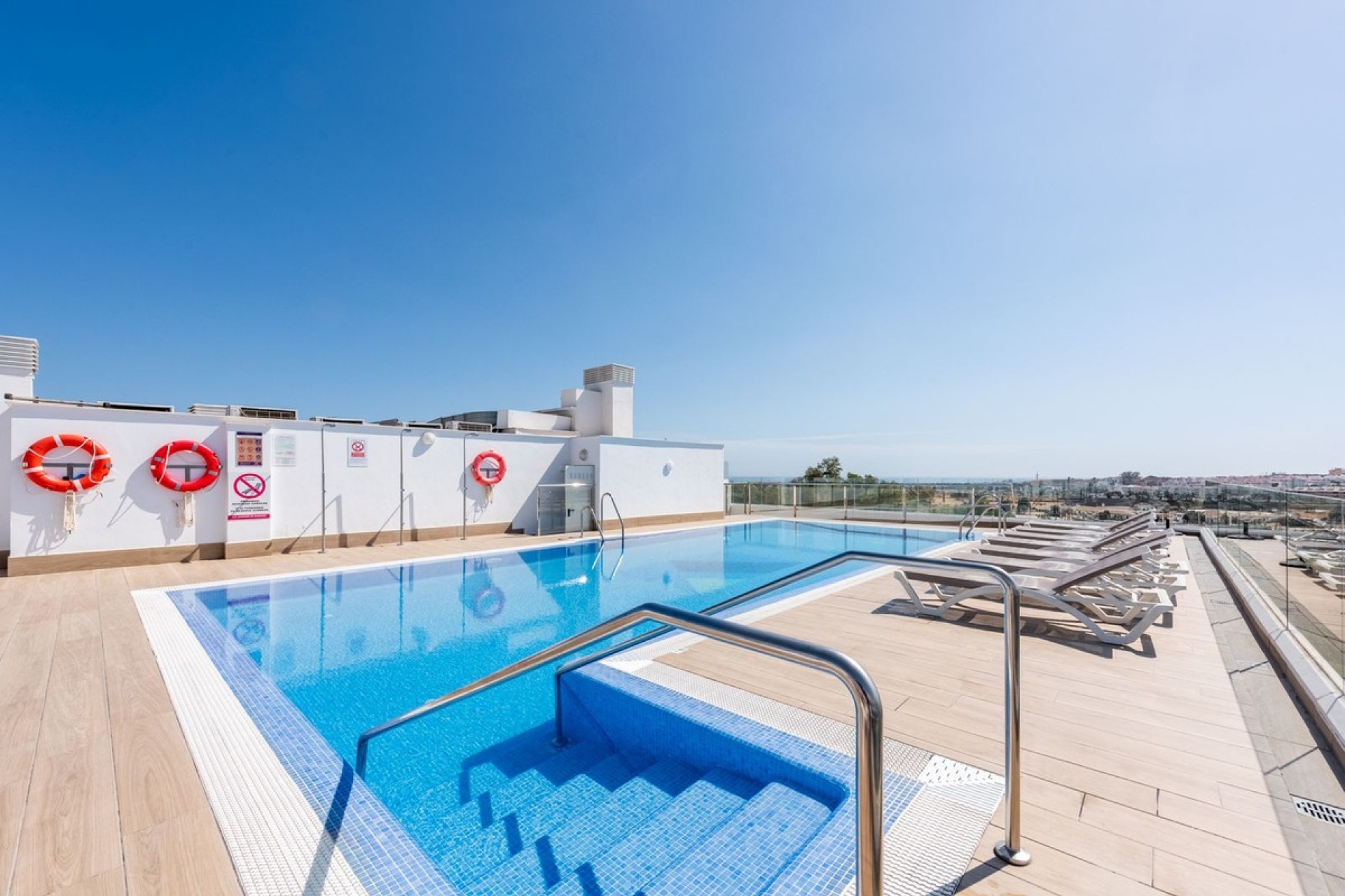 Rynek wtórny - apartment - Marbella - Nueva Andalucía