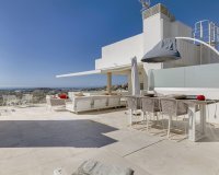 Rynek wtórny - apartment - Marbella - Nueva Andalucía