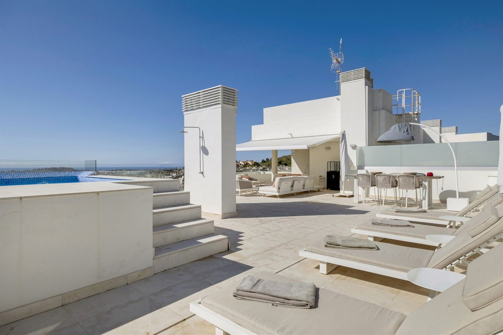 Rynek wtórny - apartment - Marbella - Nueva Andalucía