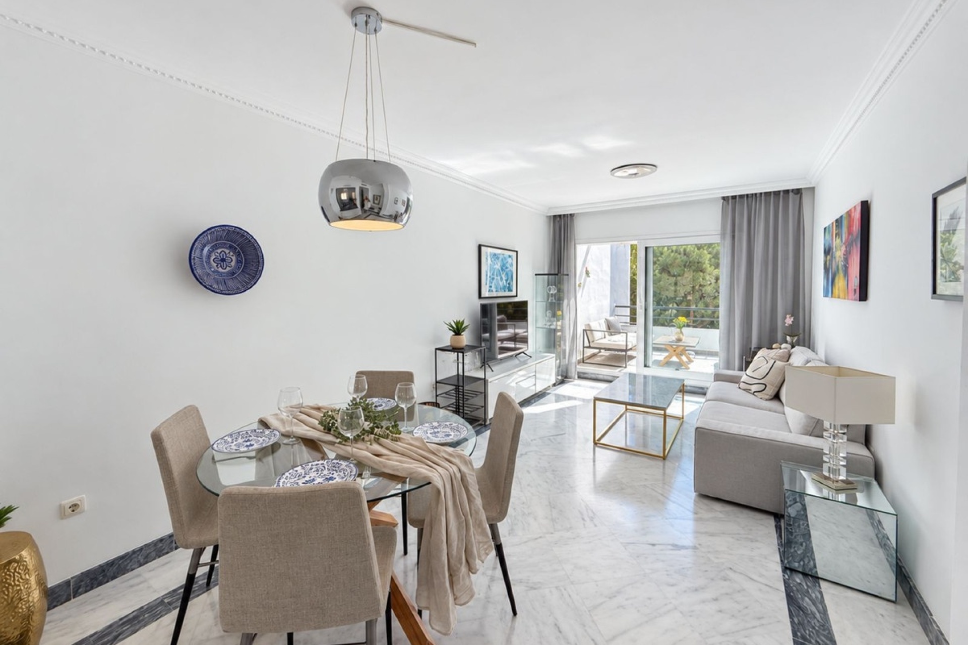 Rynek wtórny - apartment - Marbella - Nueva Andalucía