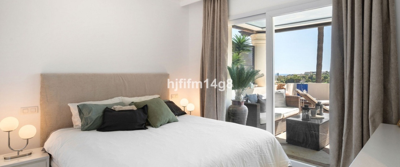 Rynek wtórny - apartment - Marbella - Nueva Andalucía
