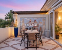 Rynek wtórny - apartment - Marbella - Nueva Andalucía