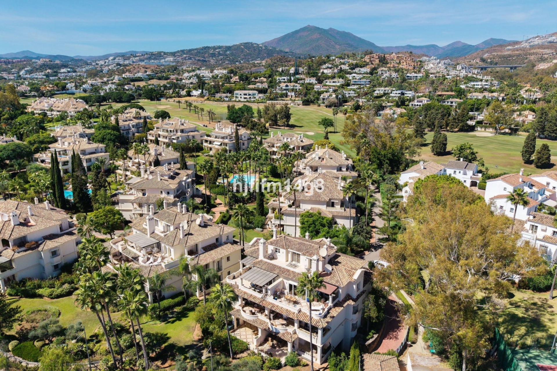 Rynek wtórny - apartment - Marbella - Nueva Andalucía