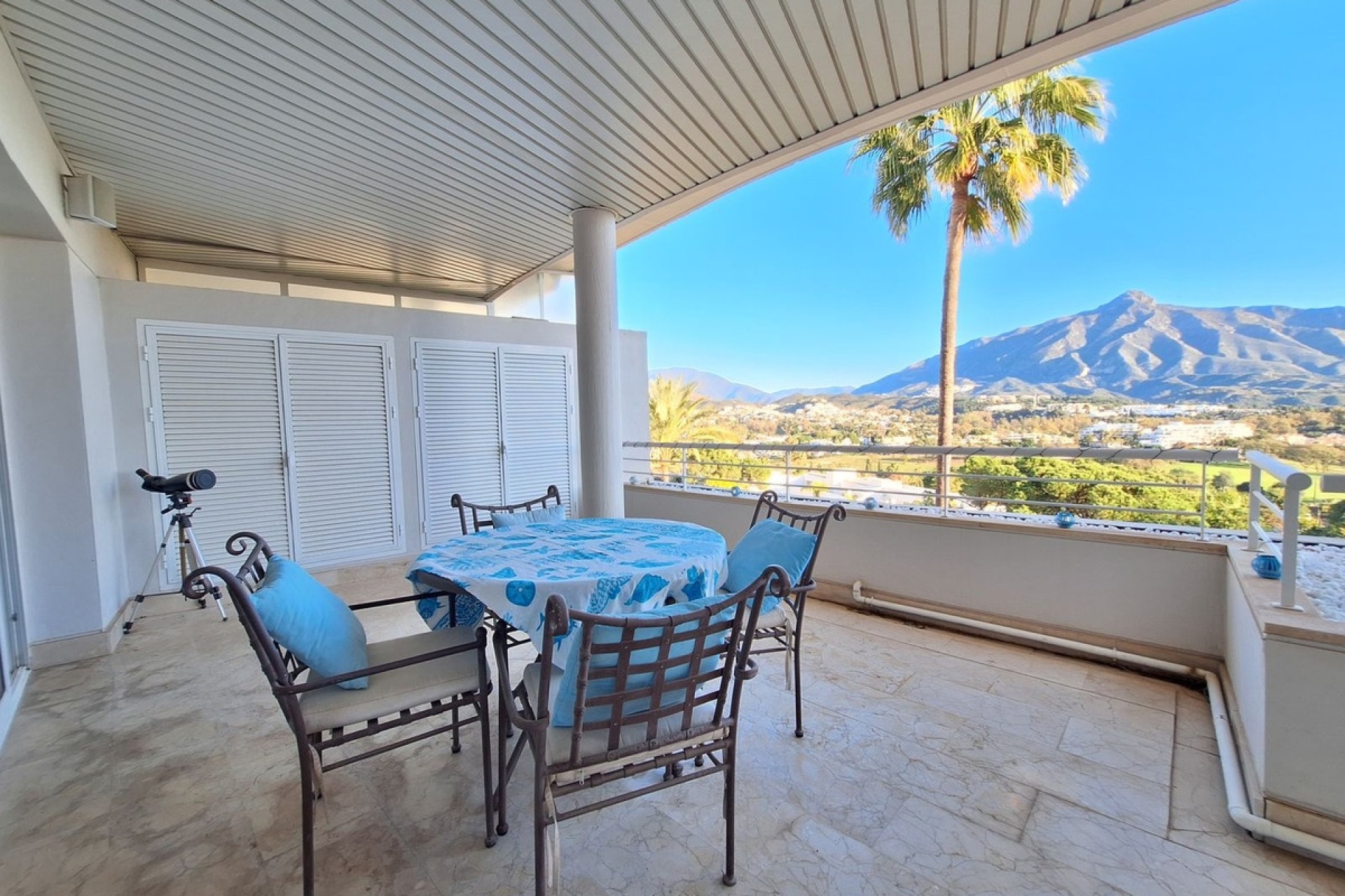 Rynek wtórny - apartment - Marbella - Nueva Andalucía