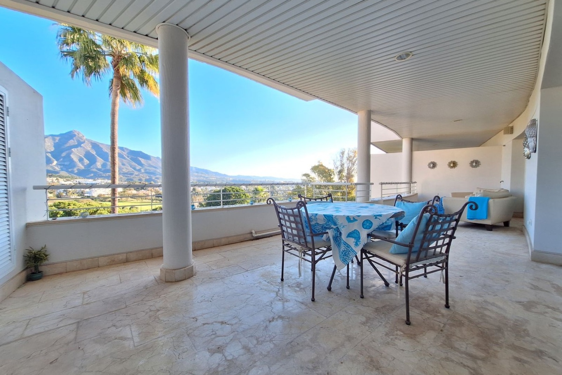 Rynek wtórny - apartment - Marbella - Nueva Andalucía