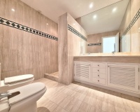 Rynek wtórny - apartment - Marbella - Nueva Andalucía