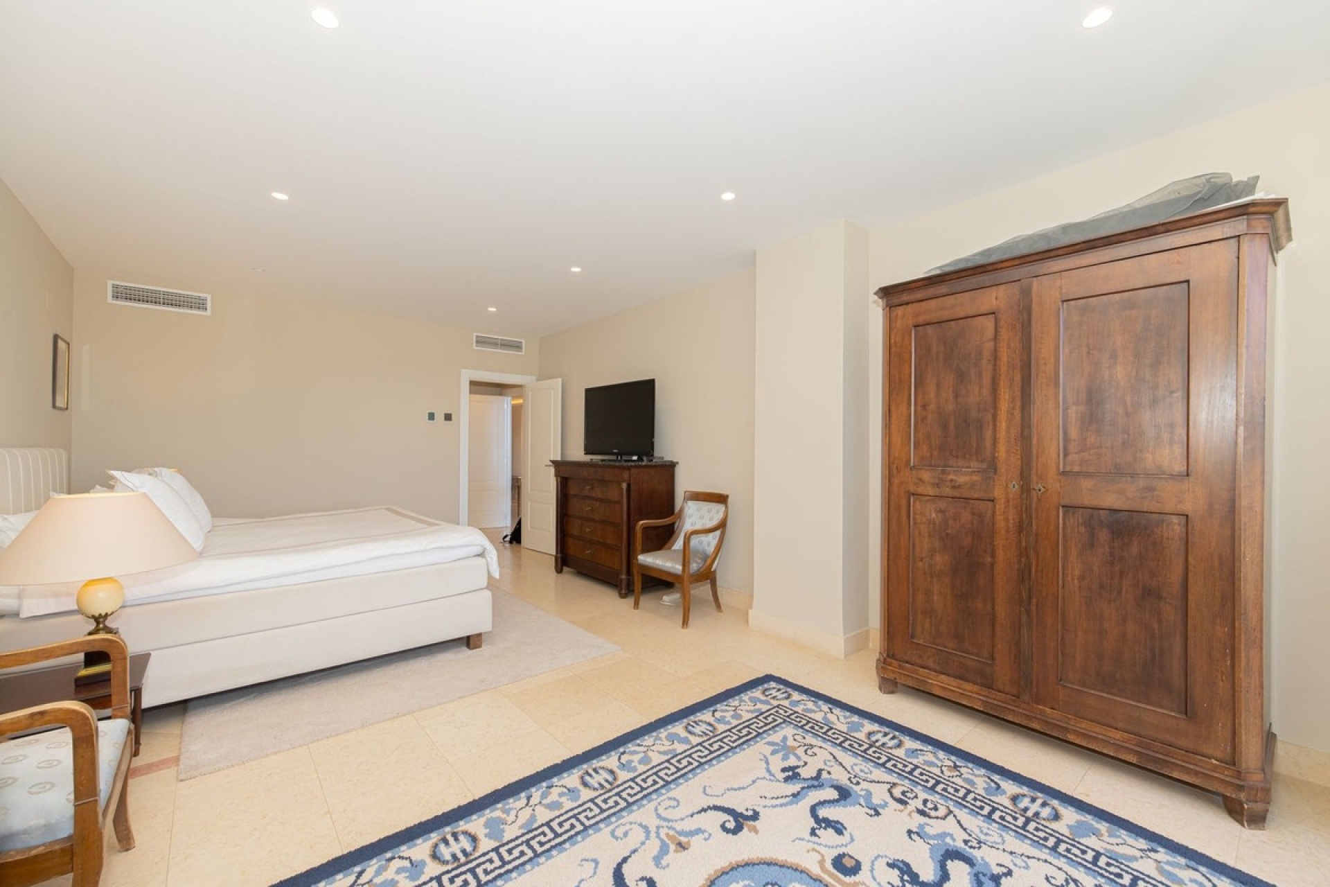 Rynek wtórny - apartment - Marbella - Nueva Andalucía
