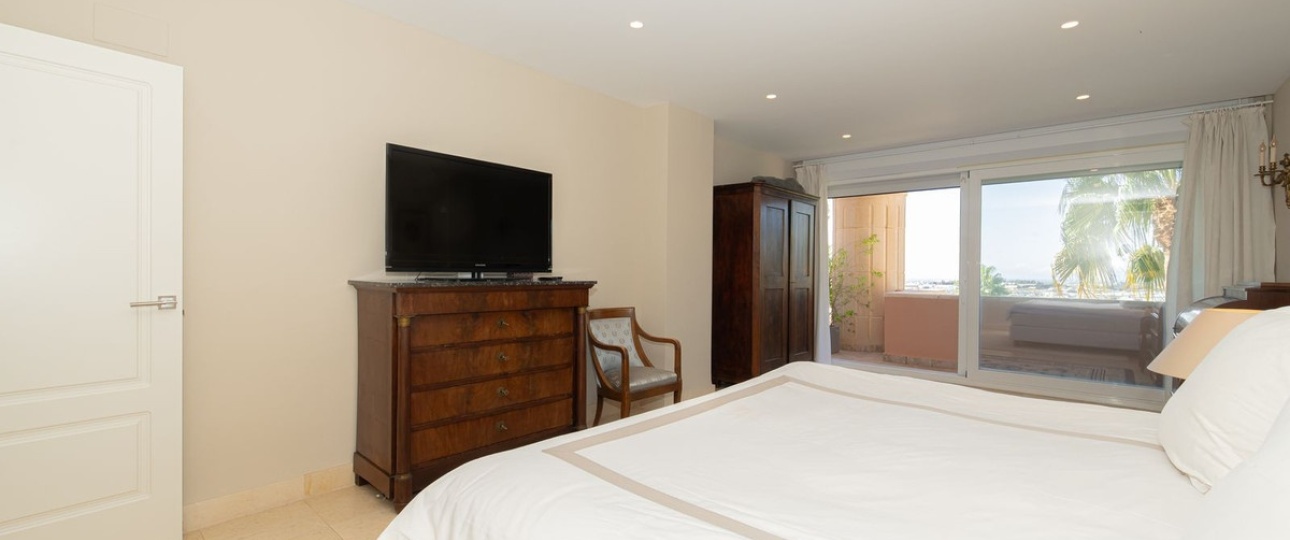 Rynek wtórny - apartment - Marbella - Nueva Andalucía