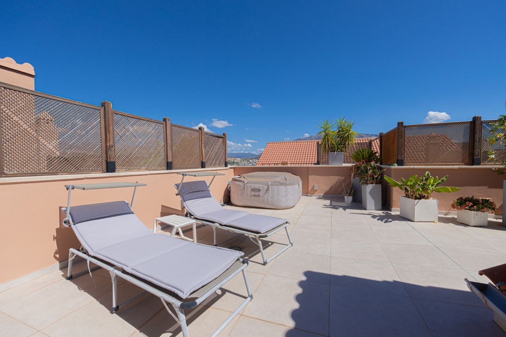 Rynek wtórny - apartment - Marbella - Nueva Andalucía