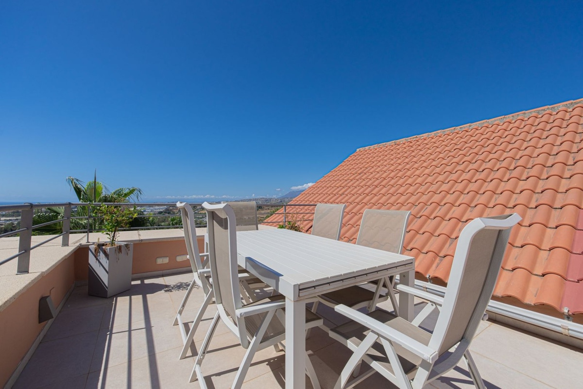 Rynek wtórny - apartment - Marbella - Nueva Andalucía