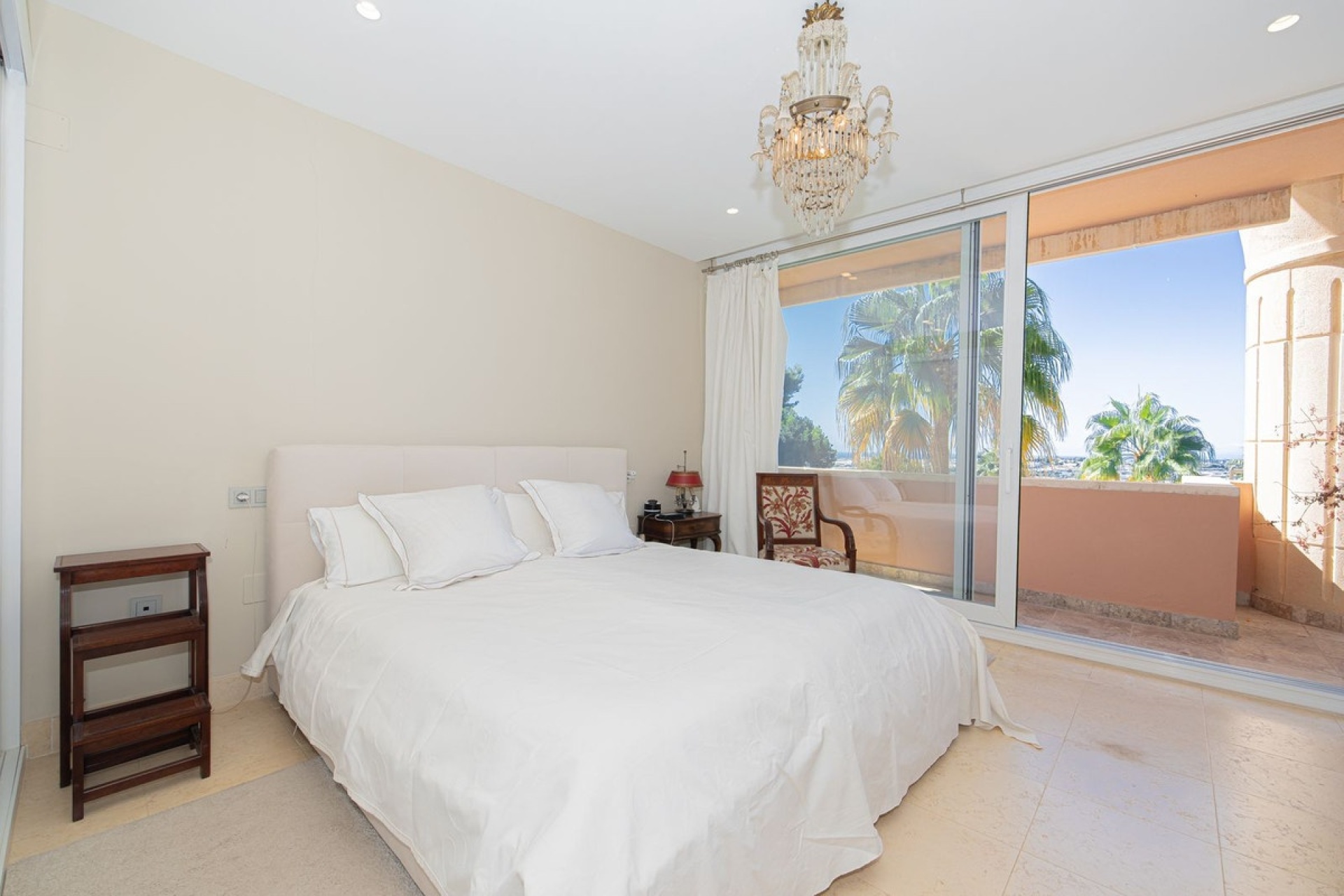 Rynek wtórny - apartment - Marbella - Nueva Andalucía