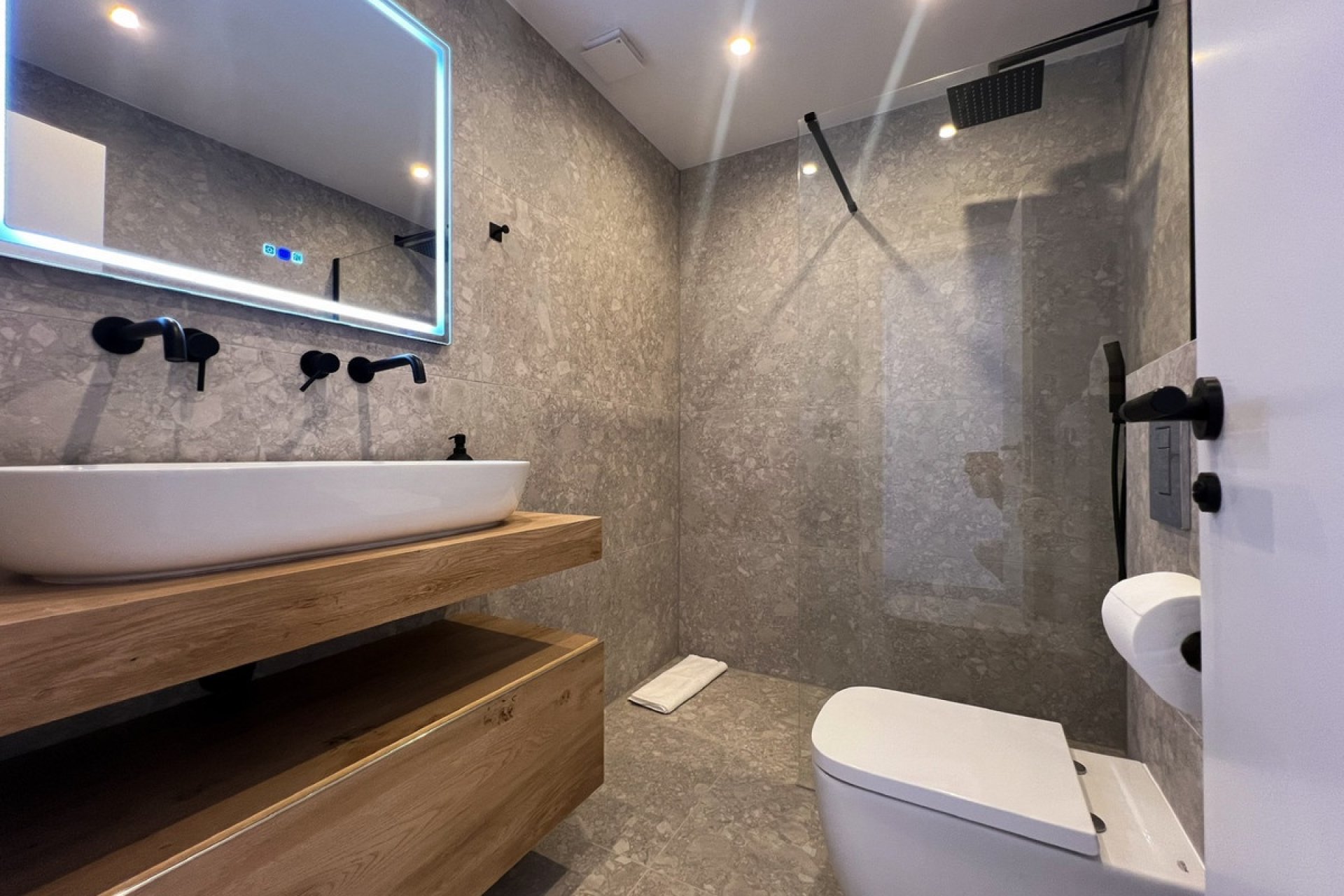 Rynek wtórny - apartment - Marbella - Nueva Andalucía