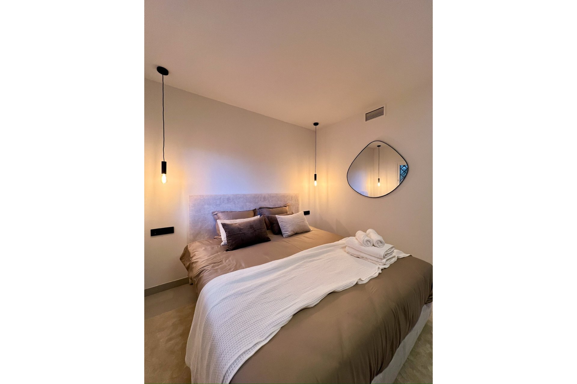 Rynek wtórny - apartment - Marbella - Nueva Andalucía