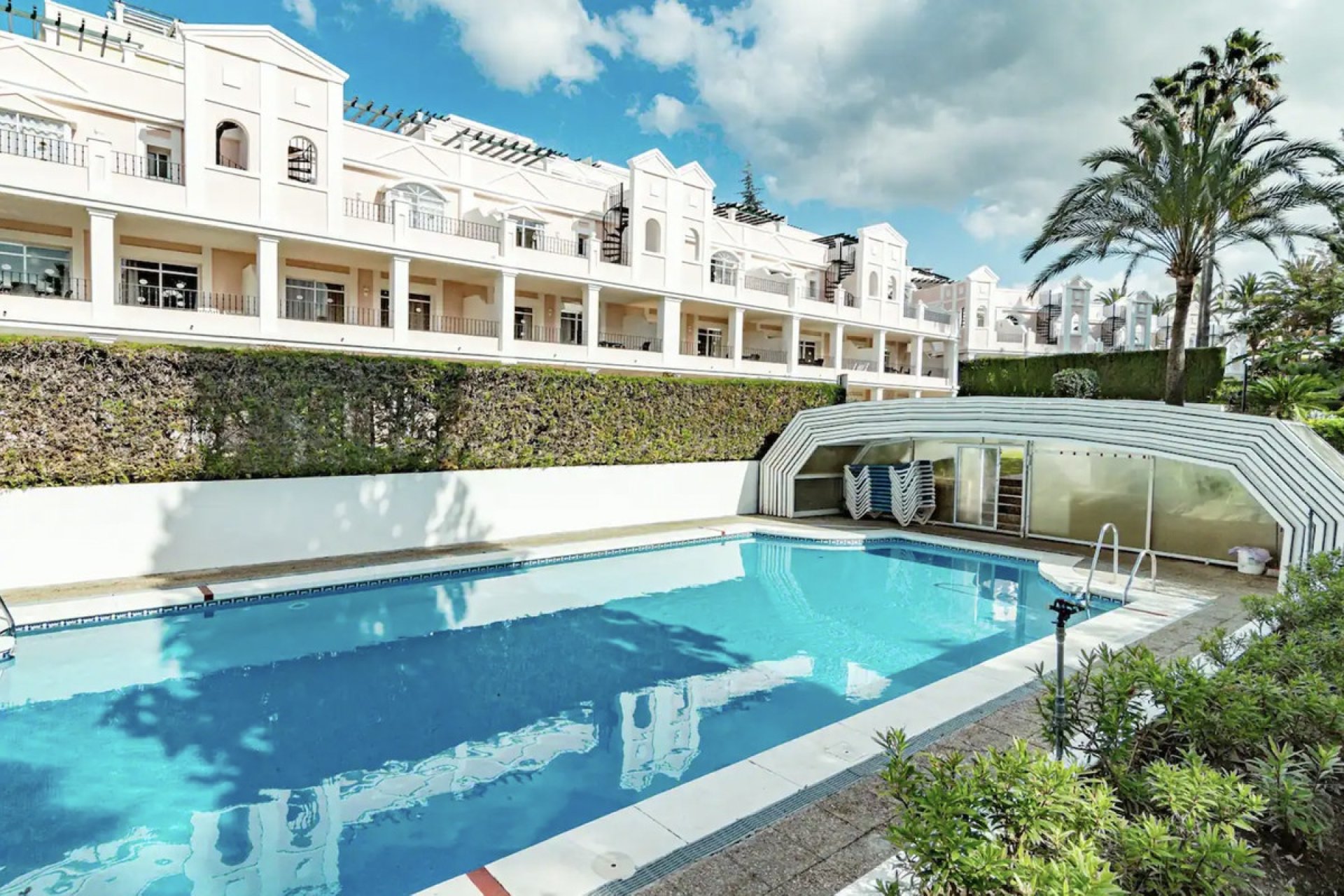 Rynek wtórny - apartment - Marbella - Nueva Andalucía