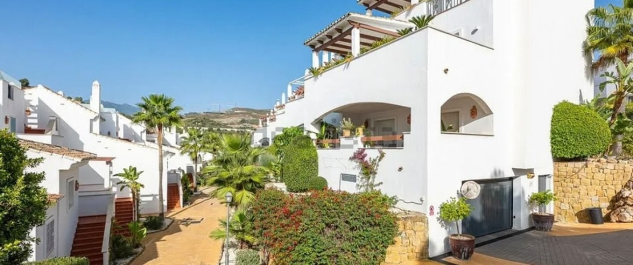 Rynek wtórny - apartment - Marbella - Nueva Andalucía