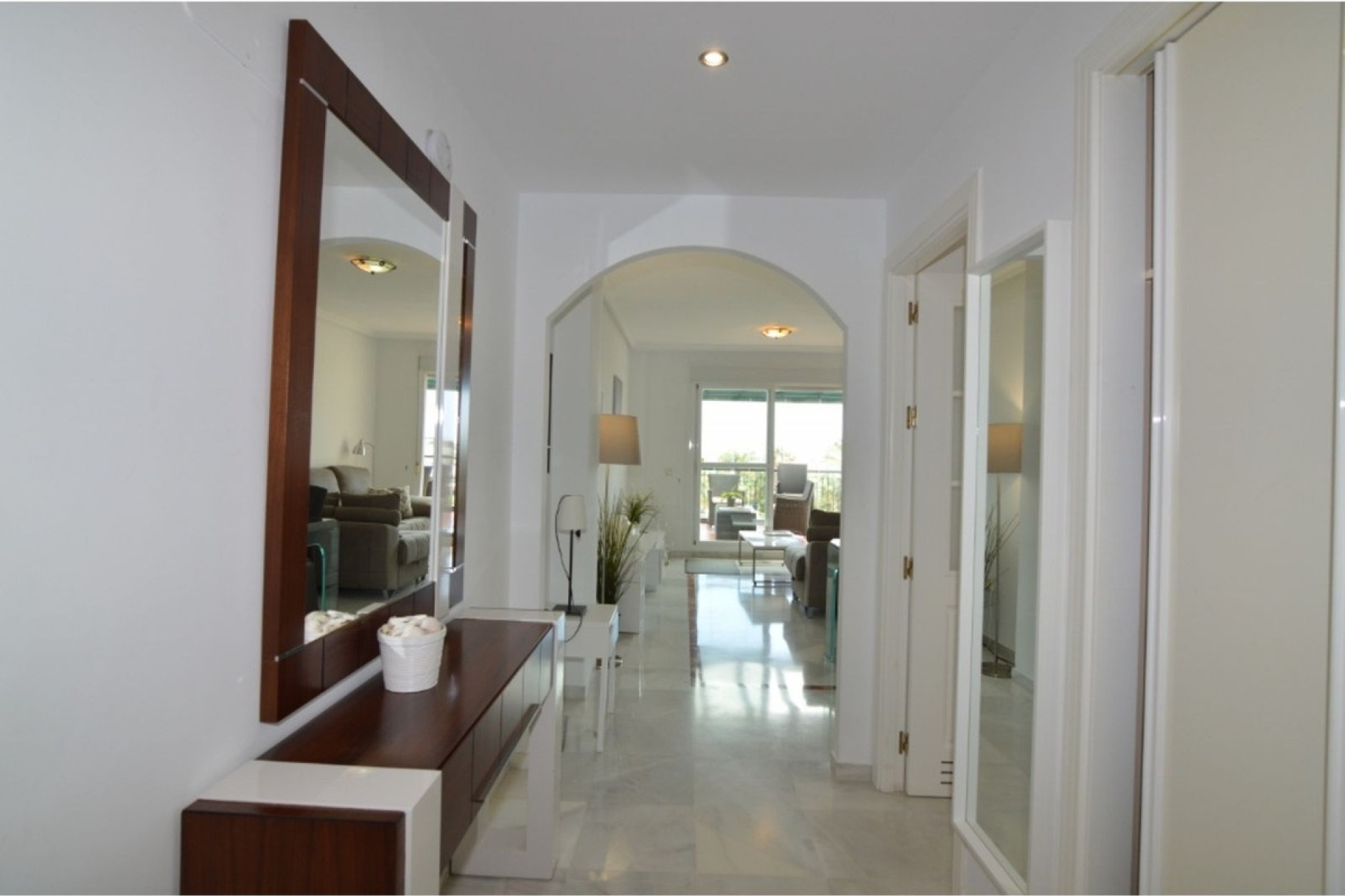 Rynek wtórny - apartment - Marbella - Nueva Andalucía
